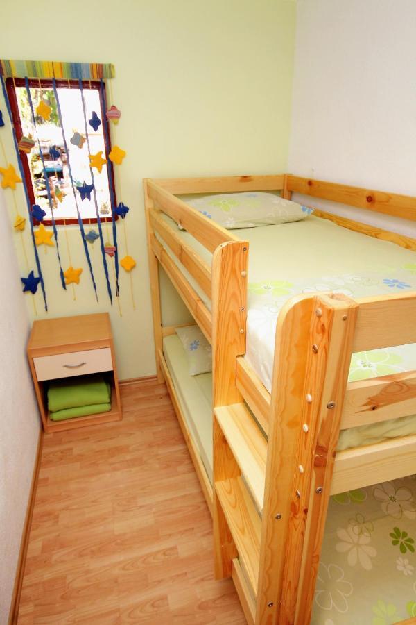 Seaside House For Families With Children Cove Tvrdni Dolac, Hvar - 2057 Gdinj Luaran gambar